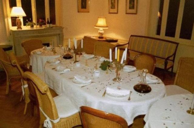 Le Moulin De Francueil Bed and Breakfast Εξωτερικό φωτογραφία