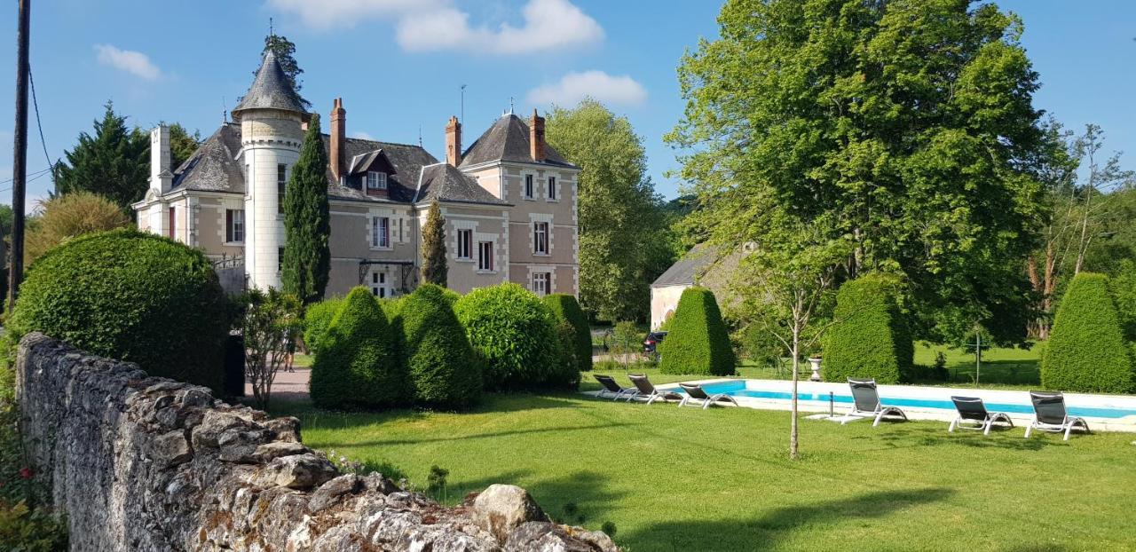 Le Moulin De Francueil Bed and Breakfast Εξωτερικό φωτογραφία