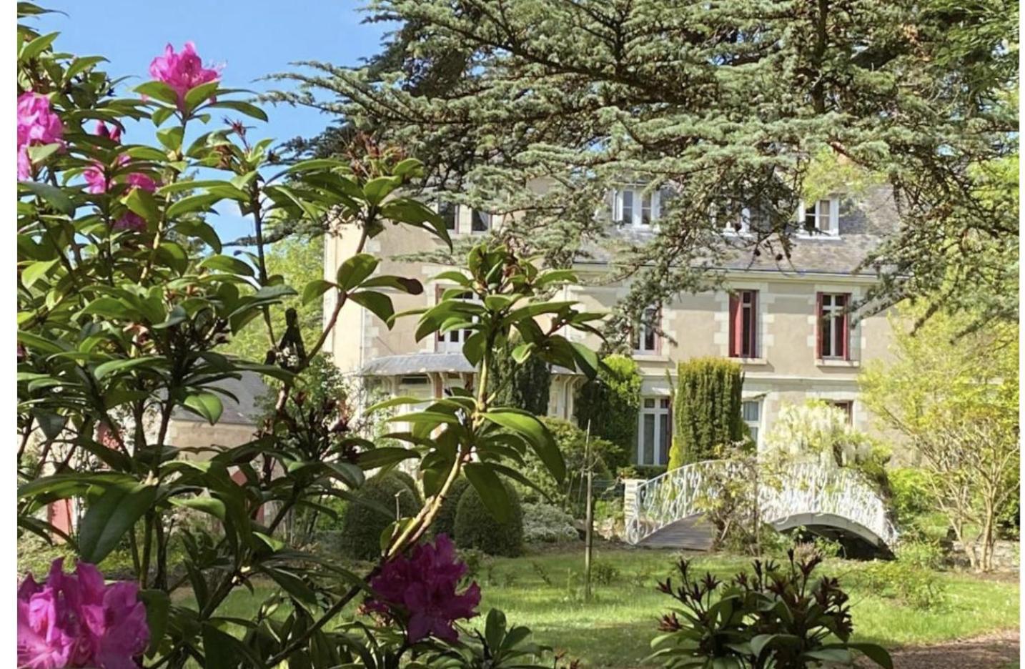 Le Moulin De Francueil Bed and Breakfast Εξωτερικό φωτογραφία