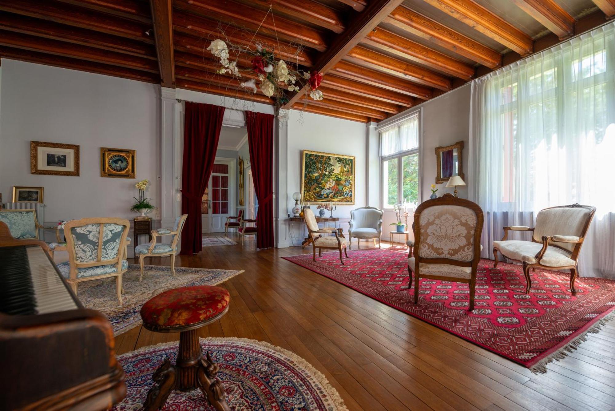 Le Moulin De Francueil Bed and Breakfast Εξωτερικό φωτογραφία