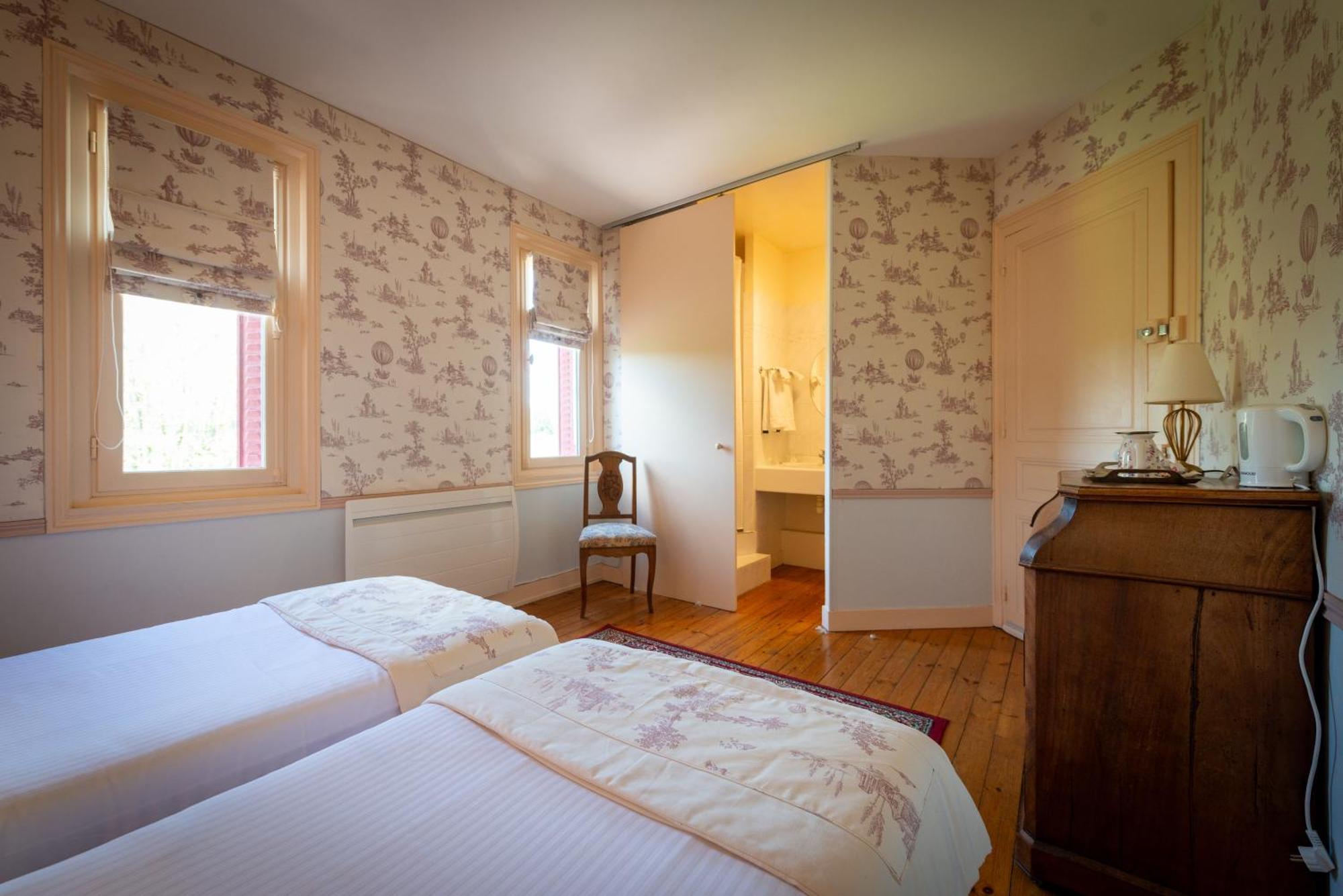 Le Moulin De Francueil Bed and Breakfast Εξωτερικό φωτογραφία